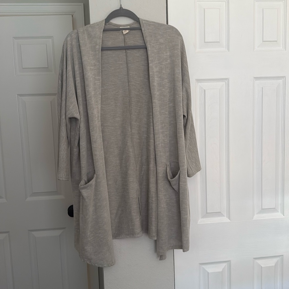 Grey sweater